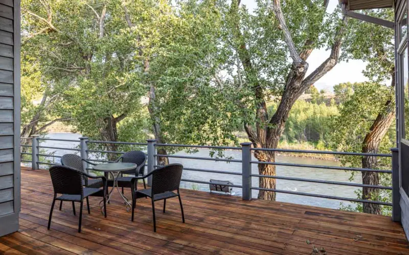 CODY WYOMING RIVERFRONT PROPERTY #73