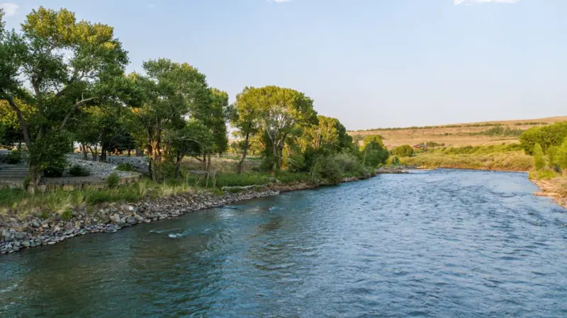 CODY WYOMING RIVERFRONT PROPERTY #81