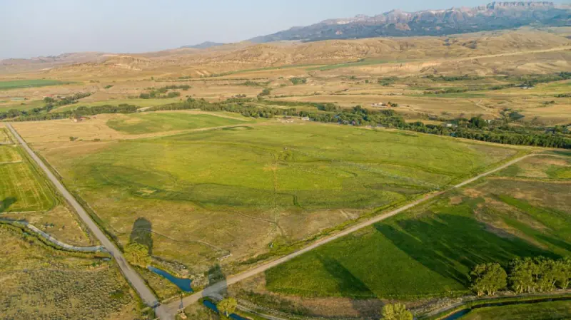 CODY WYOMING RIVERFRONT PROPERTY #88