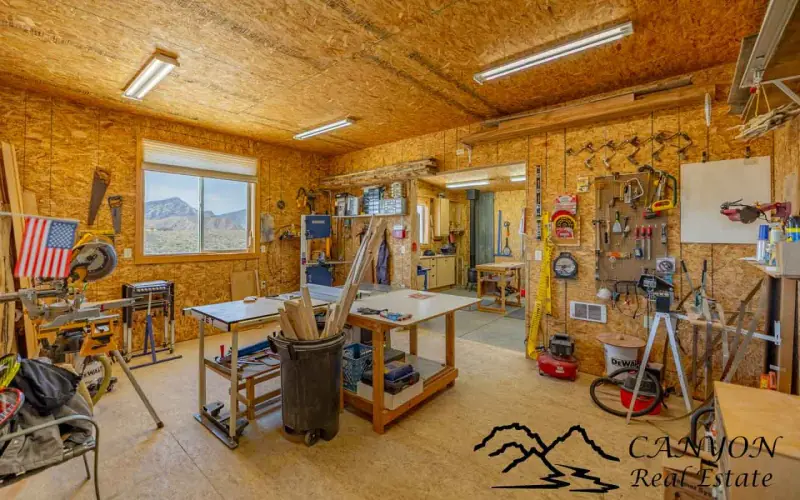 CLARK WYOMING HOME WITH CREEK FRONTAGE #49