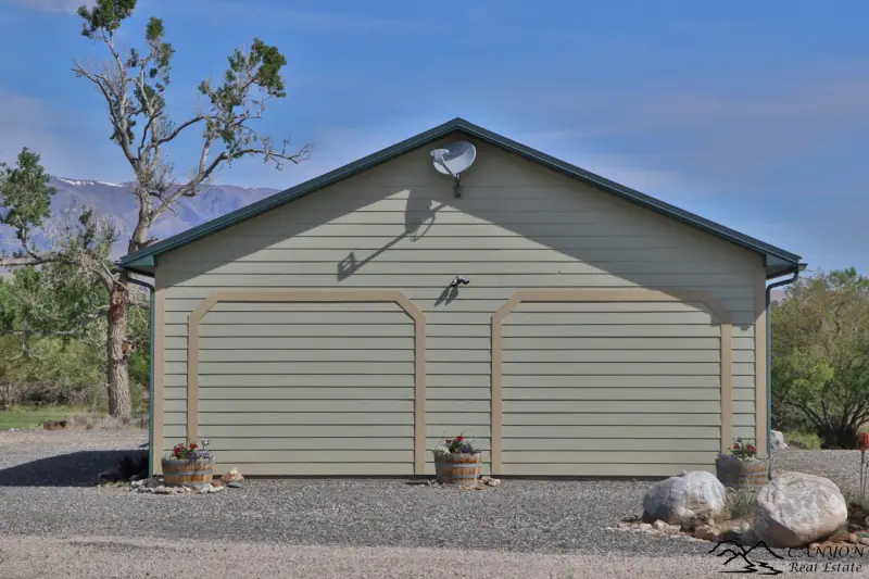 CLARK WYOMING HOME WITH CREEK FRONTAGE #34