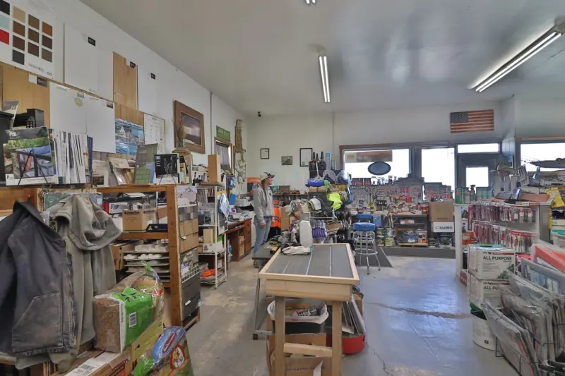 LOVELL WYOMING COMMERCIAL BUSINESS #6