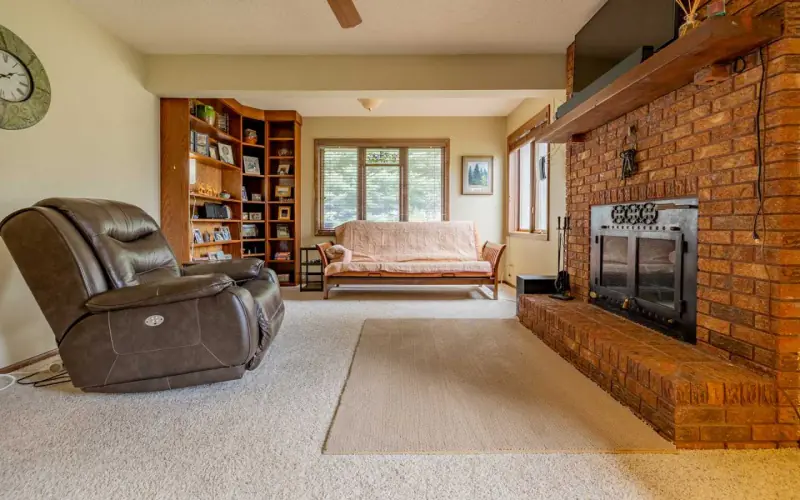 CODY WYOMING HOME ON 26 ACRES #32