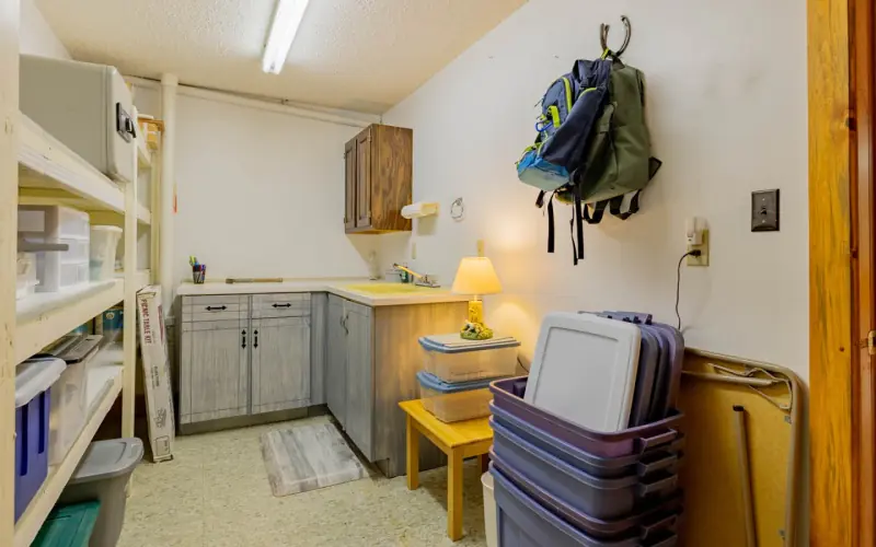 CODY WYOMING HOME ON 26 ACRES #40