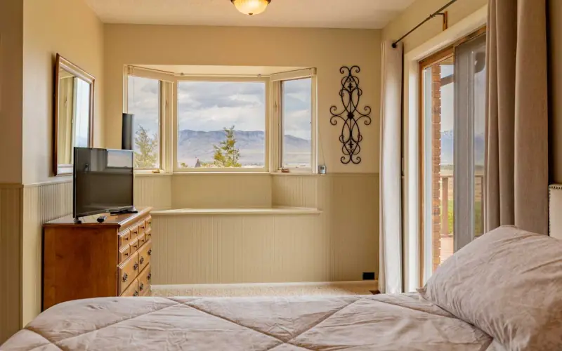 CODY WYOMING HOME ON 26 ACRES #50