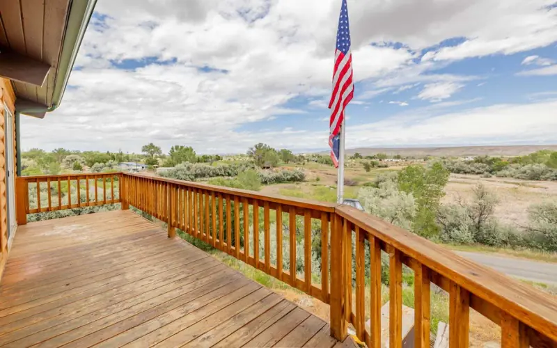 BASIN WYOMING HOME WITH  CREEK #41