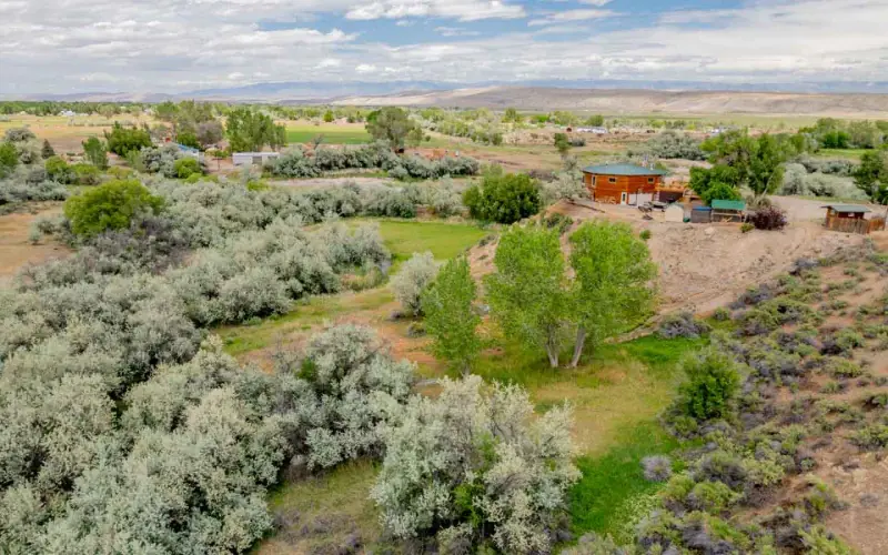 BASIN WYOMING HOME WITH  CREEK #53