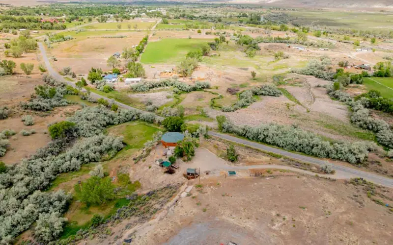 BASIN WYOMING HOME WITH  CREEK #62