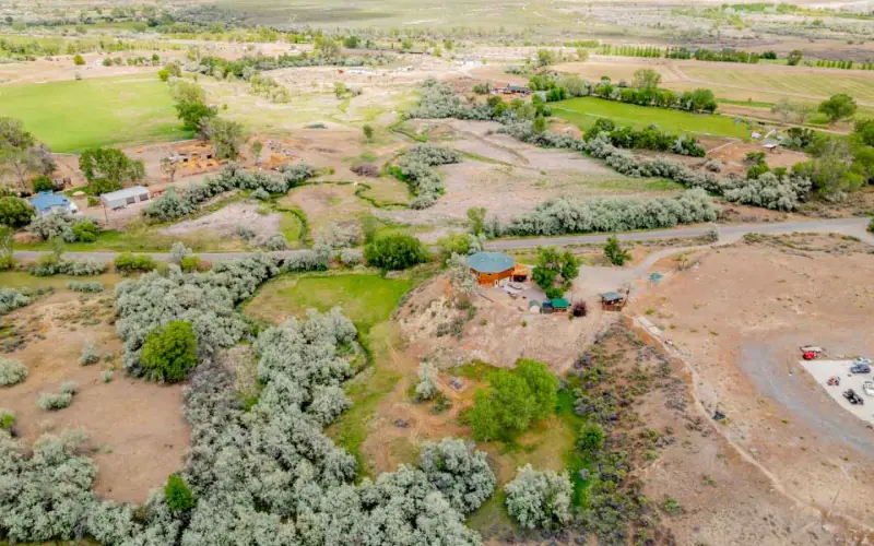 BASIN WYOMING HOME WITH  CREEK #63