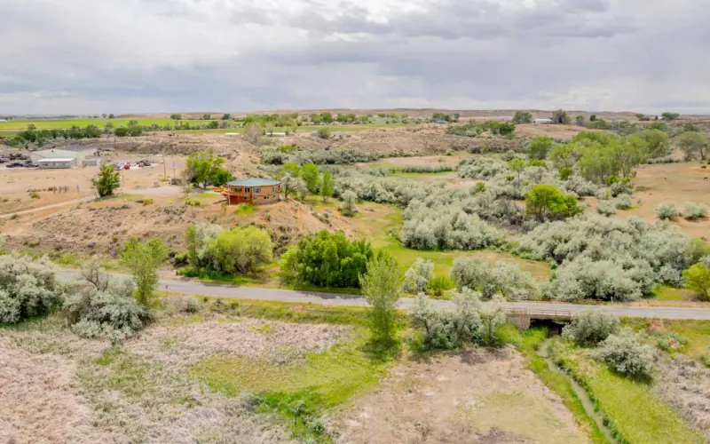 BASIN WYOMING HOME WITH  CREEK #64