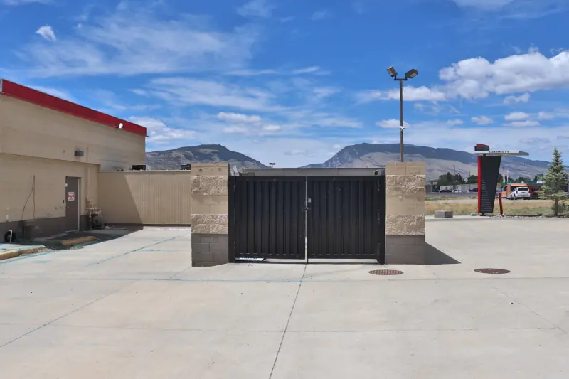 COMMERCIAL REAL ESTATE CODY WYOMING #40