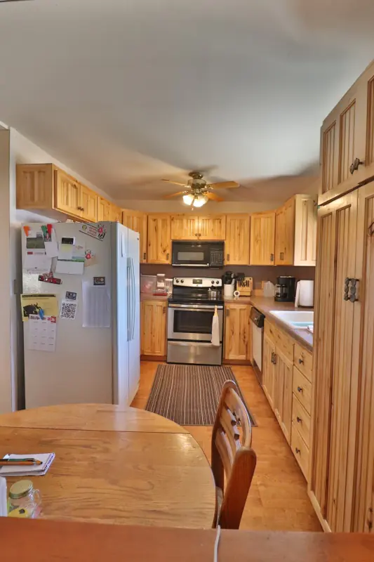 CODY WYOMING LOG HOME NEXT TO BLM #10