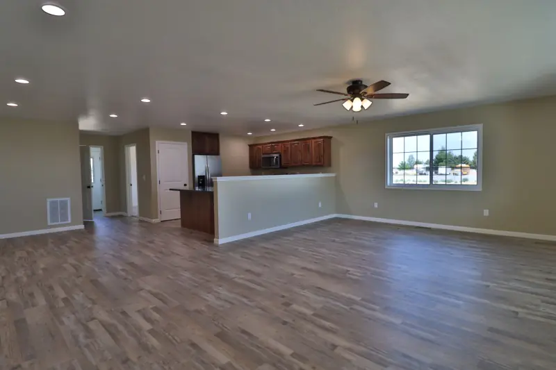 NEW POWELL WYOMING HOME #3