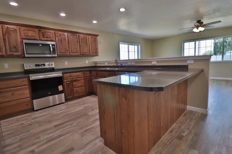 NEW POWELL WYOMING HOME #6