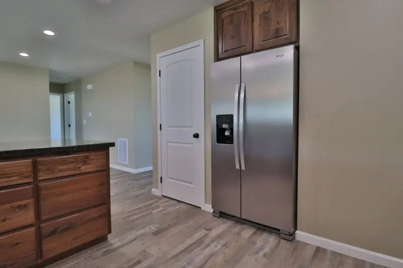 NEW POWELL WYOMING HOME #10