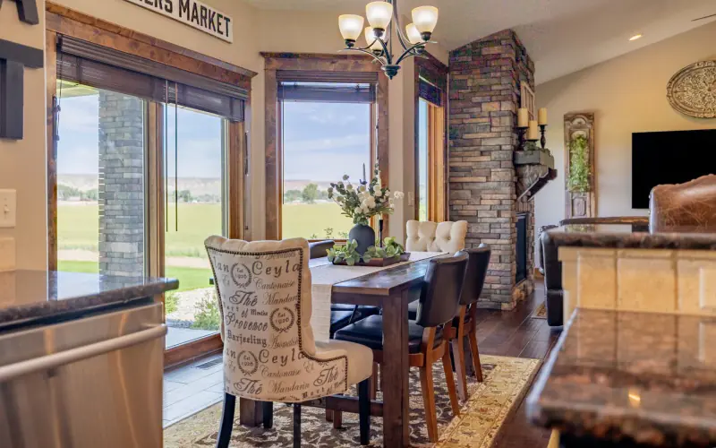 MULTI FAMILY COUNTRY ESTATE POWELL WYOMING #17