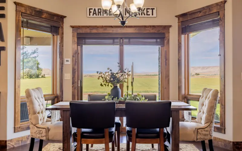 MULTI FAMILY COUNTRY ESTATE POWELL WYOMING #18