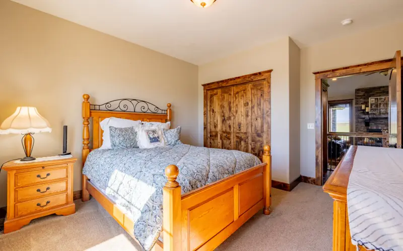 MULTI FAMILY COUNTRY ESTATE POWELL WYOMING #28