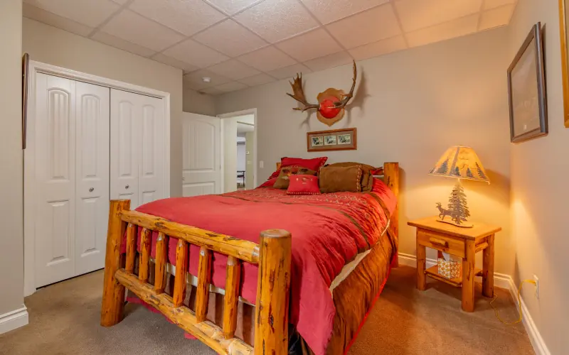 MULTI FAMILY COUNTRY ESTATE POWELL WYOMING #35