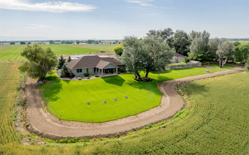 MULTI FAMILY COUNTRY ESTATE POWELL WYOMING #49