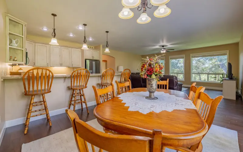 MULTI FAMILY COUNTRY ESTATE POWELL WYOMING #59