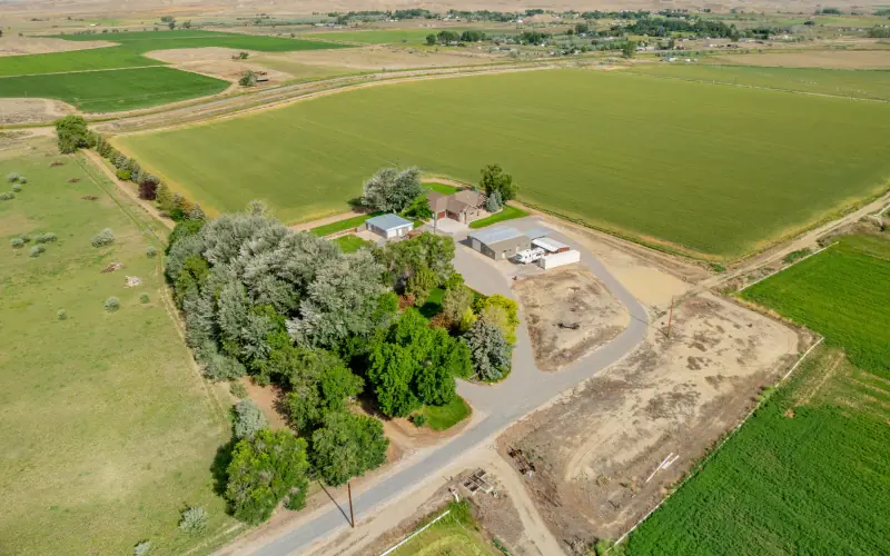 MULTI FAMILY COUNTRY ESTATE POWELL WYOMING #107