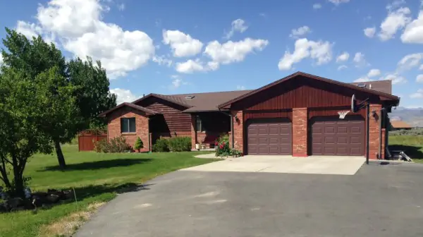 Wyoming Homes And Land For Sale Canyon Real Estate Cody Wyoming