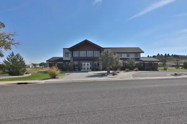 COMMERCIAL OFFICE BUILDING CODY WYOMING #59
