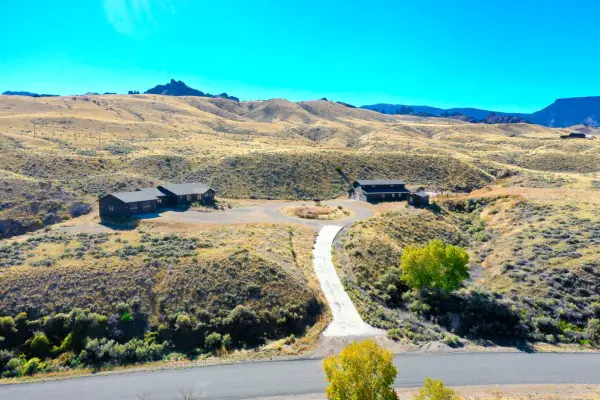 homes for sale cody wyoming