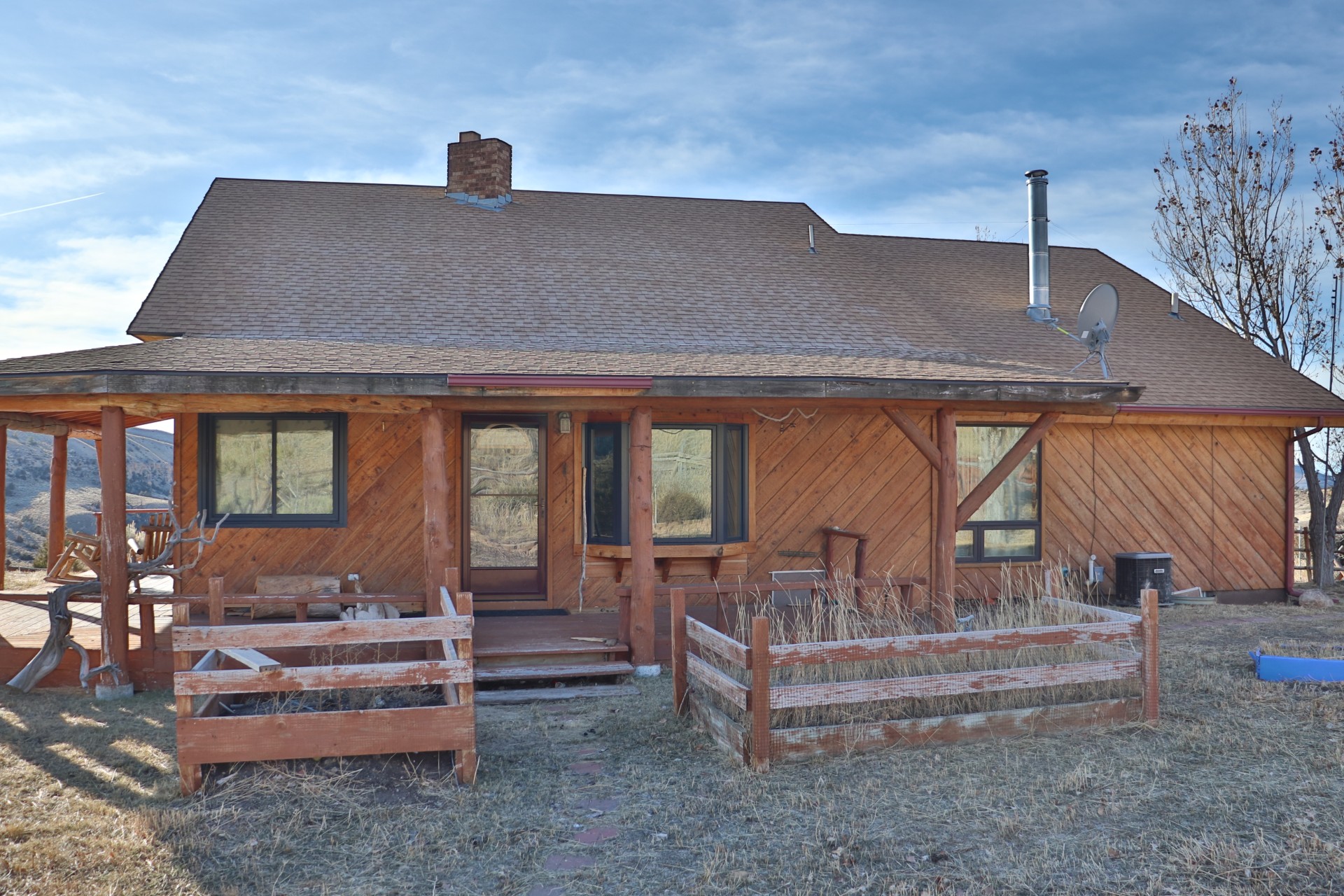 2185 Beaver Creek Road, Shell, WY Residential With Acreage Ranch