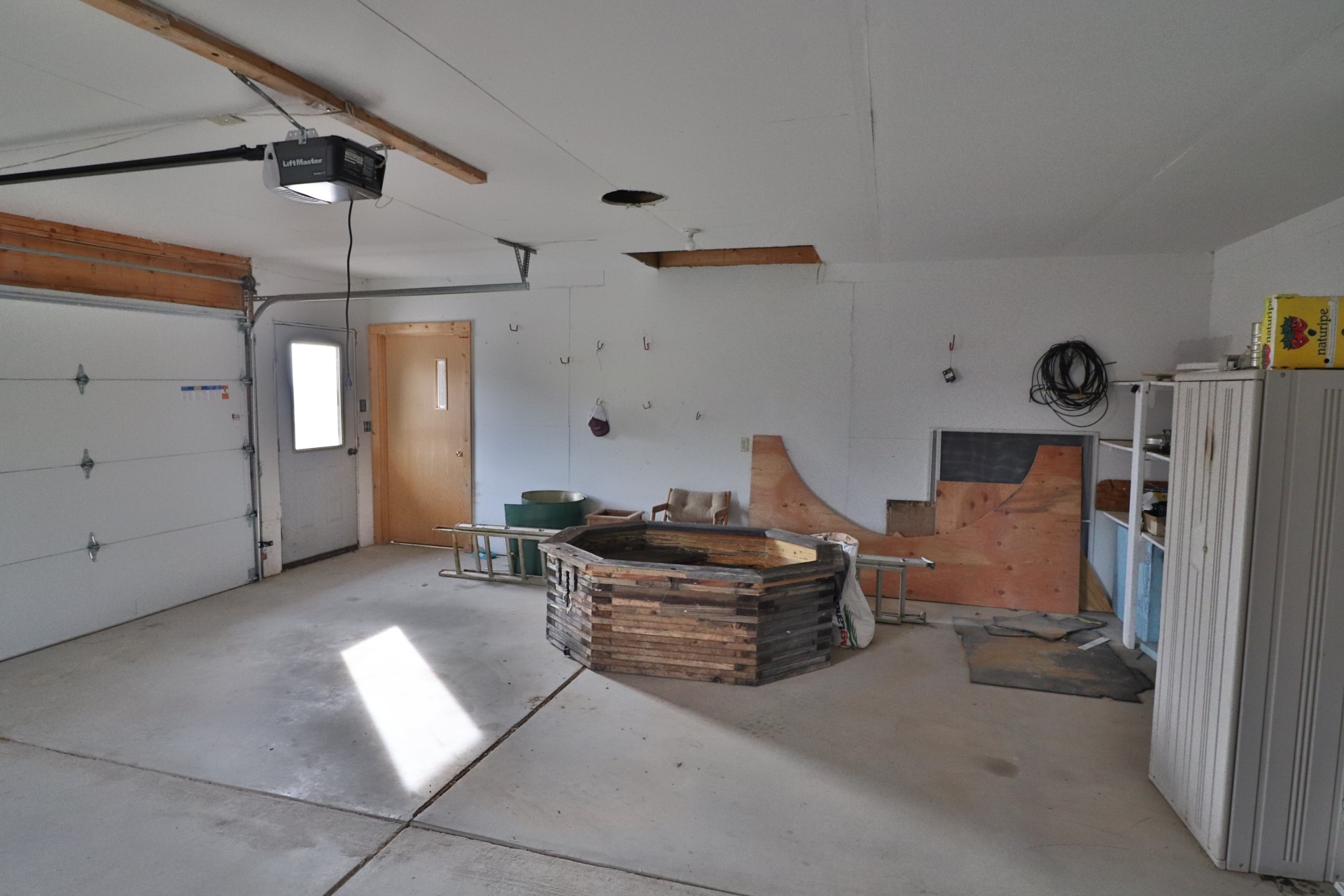 2185 Beaver Creek Road, Shell, WY Residential With Acreage Ranch