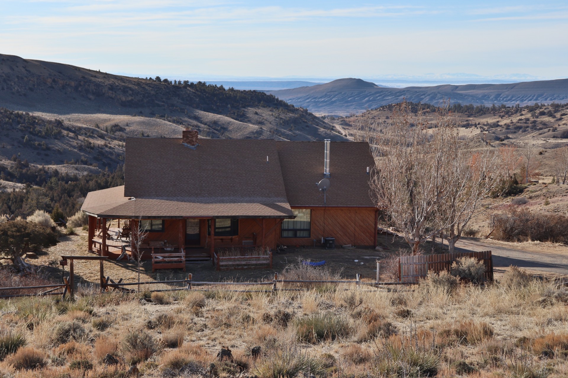2185 Beaver Creek Road, Shell, WY Residential With Acreage Ranch