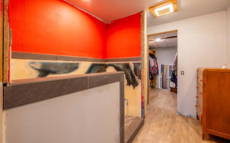 SHOP HOUSE ON 10 ACRES GREYBULL WYOMING #11