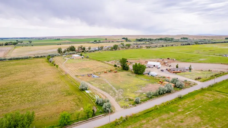 SHOP HOUSE ON 10 ACRES GREYBULL WYOMING #34