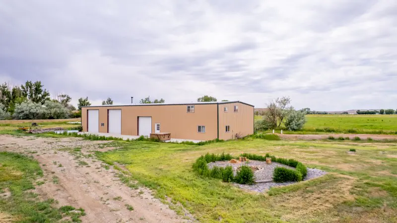 SHOP HOUSE ON 10 ACRES GREYBULL WYOMING #41