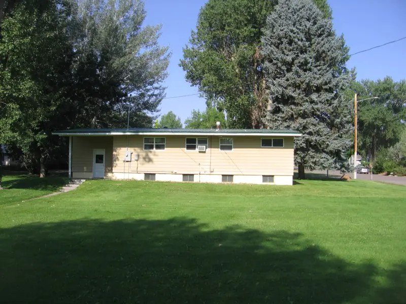 BASIN WYOMING HOME ON CORNER LOT #20