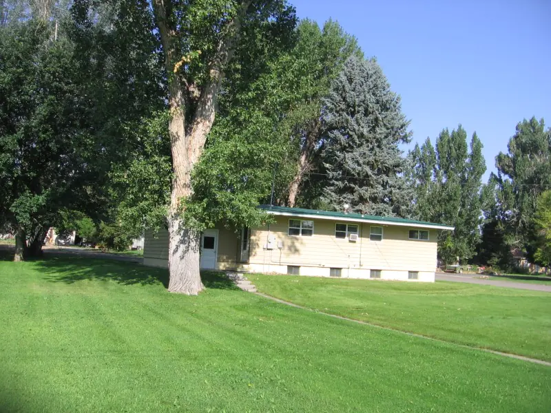 BASIN WYOMING HOME ON CORNER LOT #21