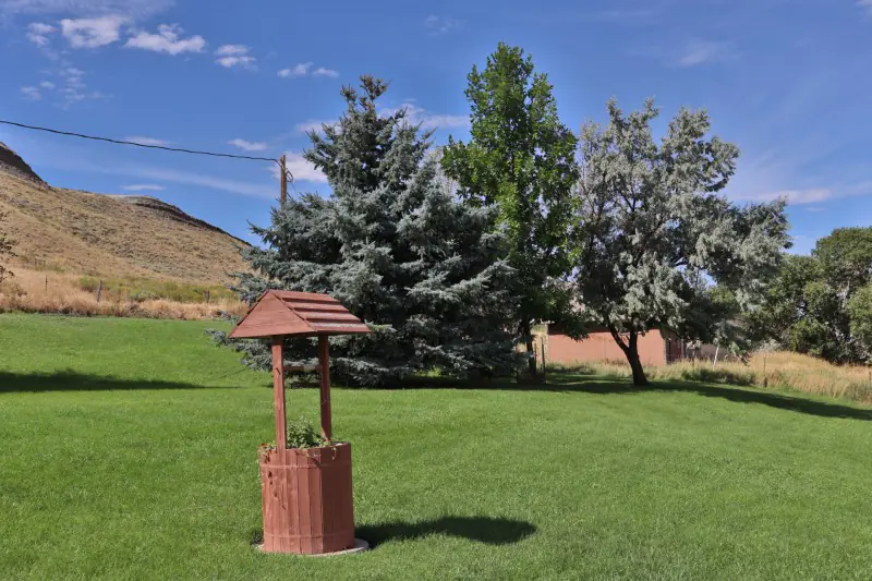 CODY WYOMING HOME ON 7.6 ACRES #33