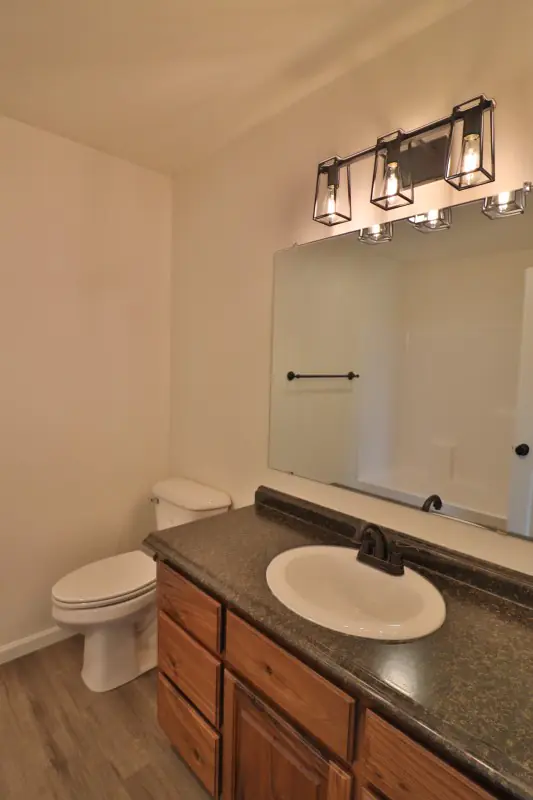 NEW CONSTRUCTION ON 5 ACRES POWELL WYOMING #13