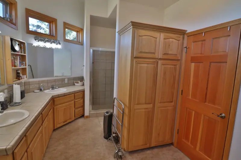 CODY WYOMING HOME ON 6 ACRES FOR SALE #27