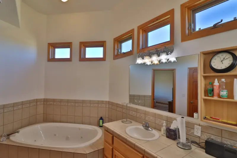 CODY WYOMING HOME ON 6 ACRES FOR SALE #29