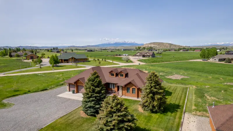 CODY WYOMING HOME ON 6 ACRES FOR SALE #37