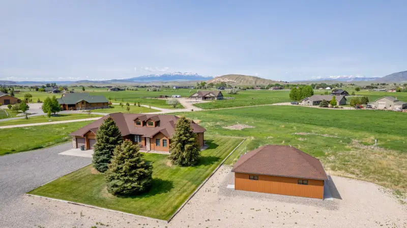 CODY WYOMING HOME ON 6 ACRES FOR SALE #38