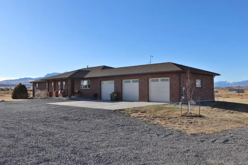 5 BEDROOM CODY WYOMING HOME #84
