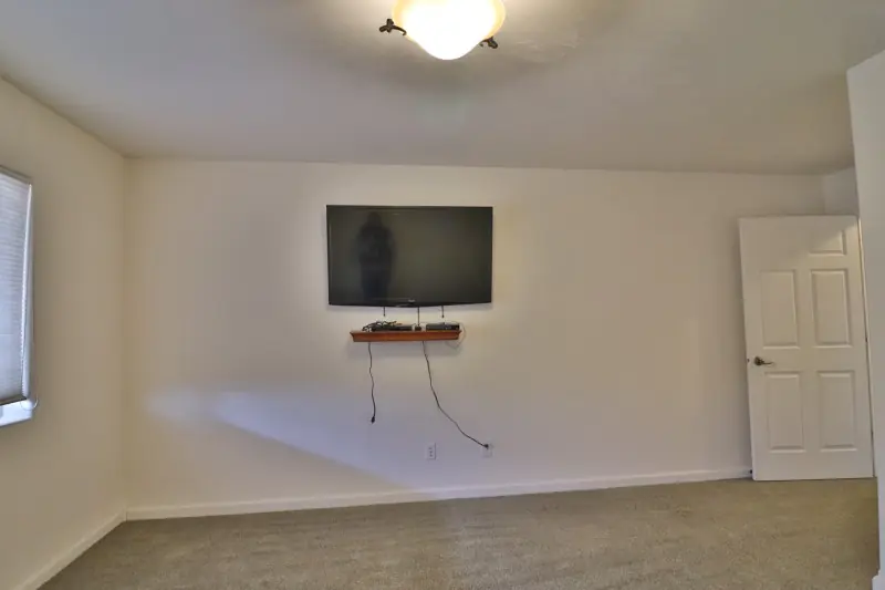 5 BEDROOM CODY WYOMING HOME #25