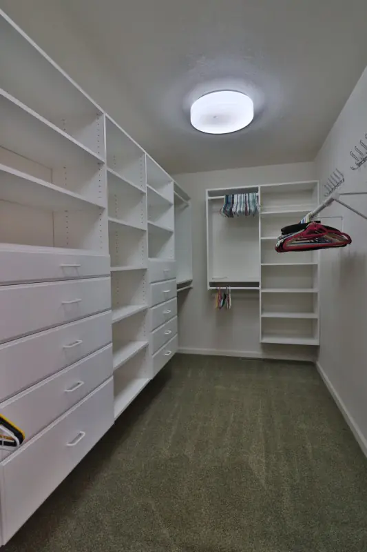 5 BEDROOM CODY WYOMING HOME #38