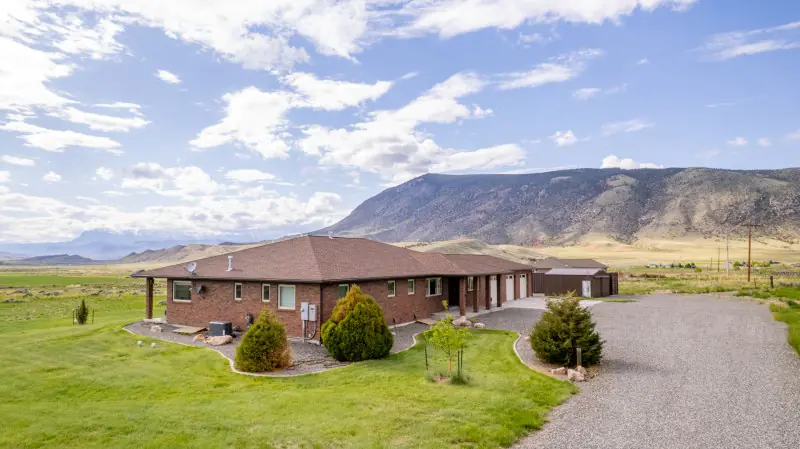 cody wyoming home