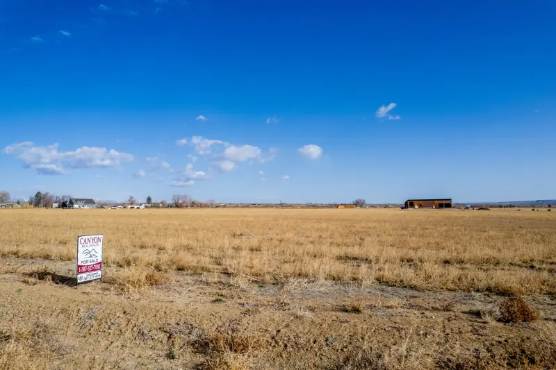 5 ACRE LOT FOR SALE IN BETWEEN CODY AND POWELL #10