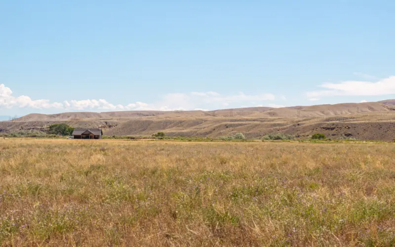5 ACRE LOT FOR SALE IN BETWEEN CODY AND POWELL #5
