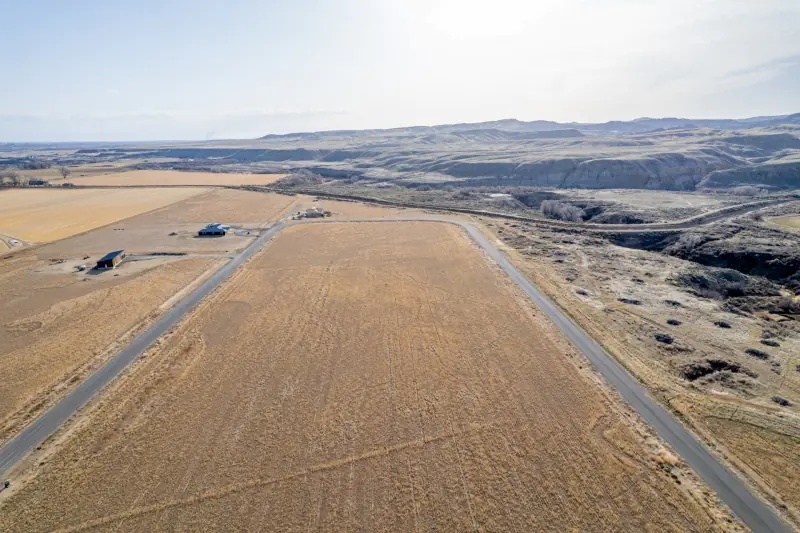 VACANT LOT FOR SALE IN BETWEEN CODY AND POWELL #8